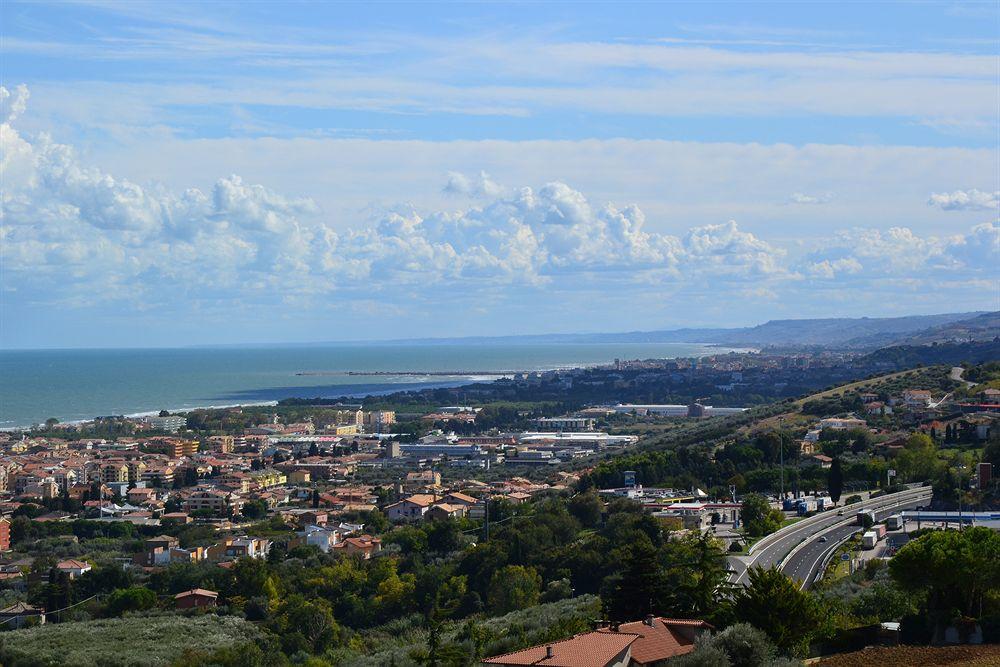 Incantea Resort Tortoreto Eksteriør billede